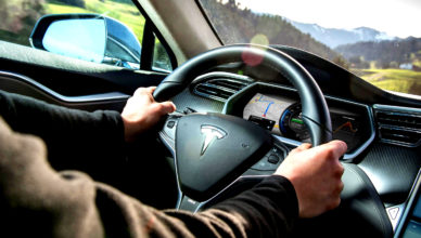 kręcenie kierownicą